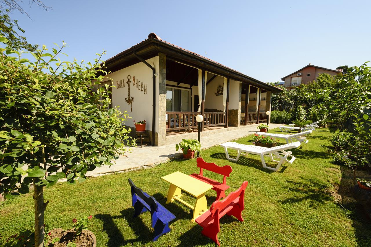 Villa Yanevi Lozenets Exteriör bild