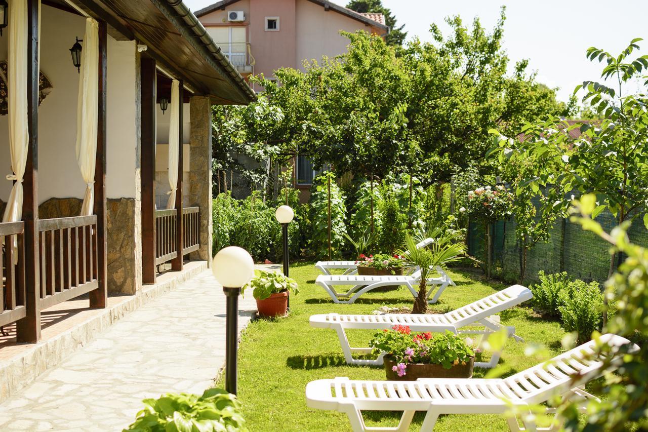 Villa Yanevi Lozenets Exteriör bild