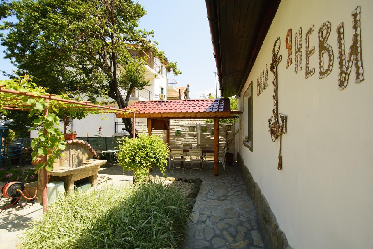 Villa Yanevi Lozenets Exteriör bild